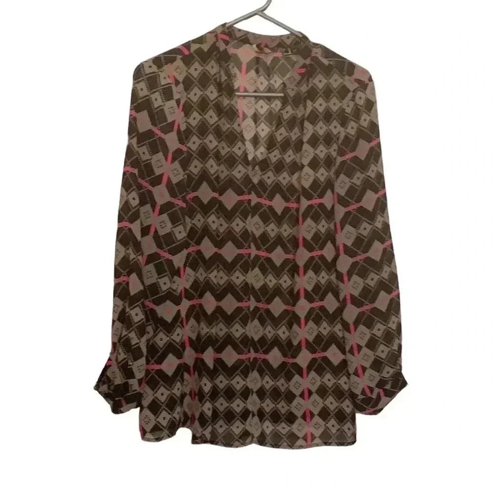 MEXX shirt EUC  Size medium